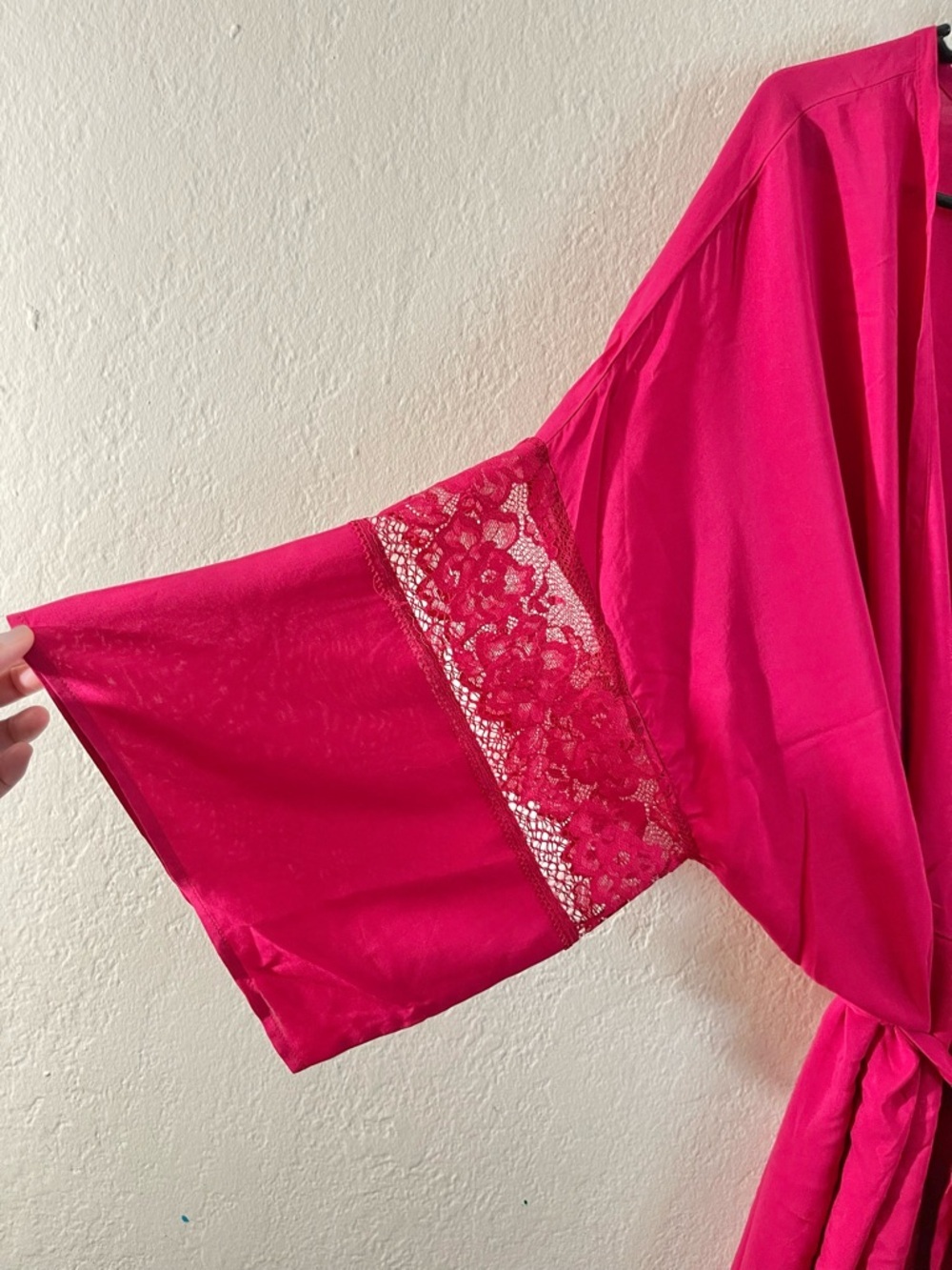 Adore Me Robe Kimono Plus Women Size XL Persian Red Berry Knee Length Lace Sexy - Picture 6 of 9